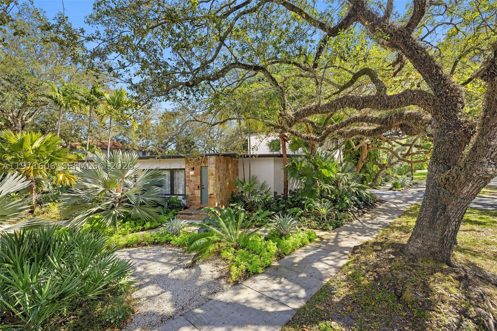 500 NE 96th St, Miami Shores FL 33138