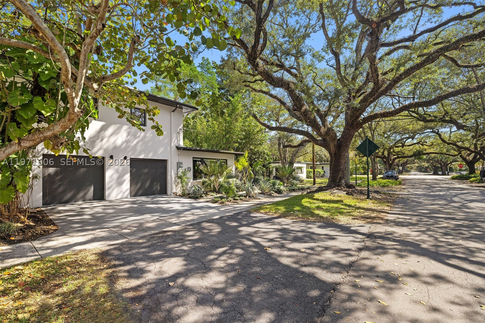 500 NE 96th St, Miami Shores FL 33138