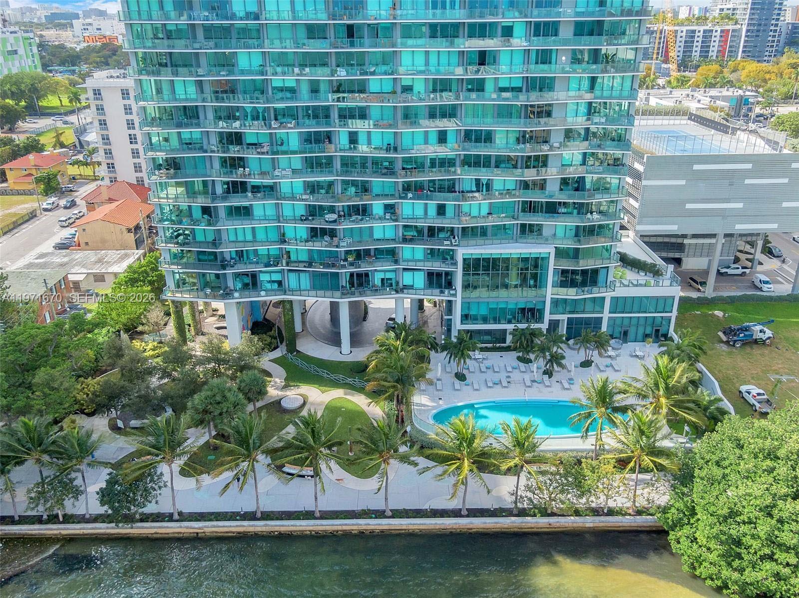 460 NE 28th St #3906, Miami FL 33137