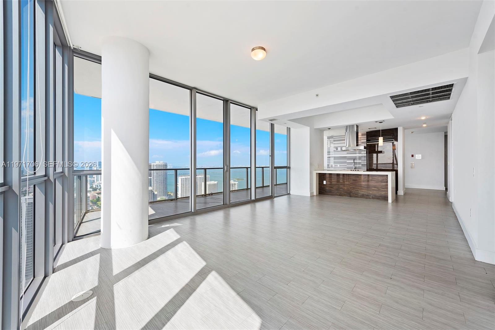 1100 Biscayne Blvd #4405, Miami FL 33132