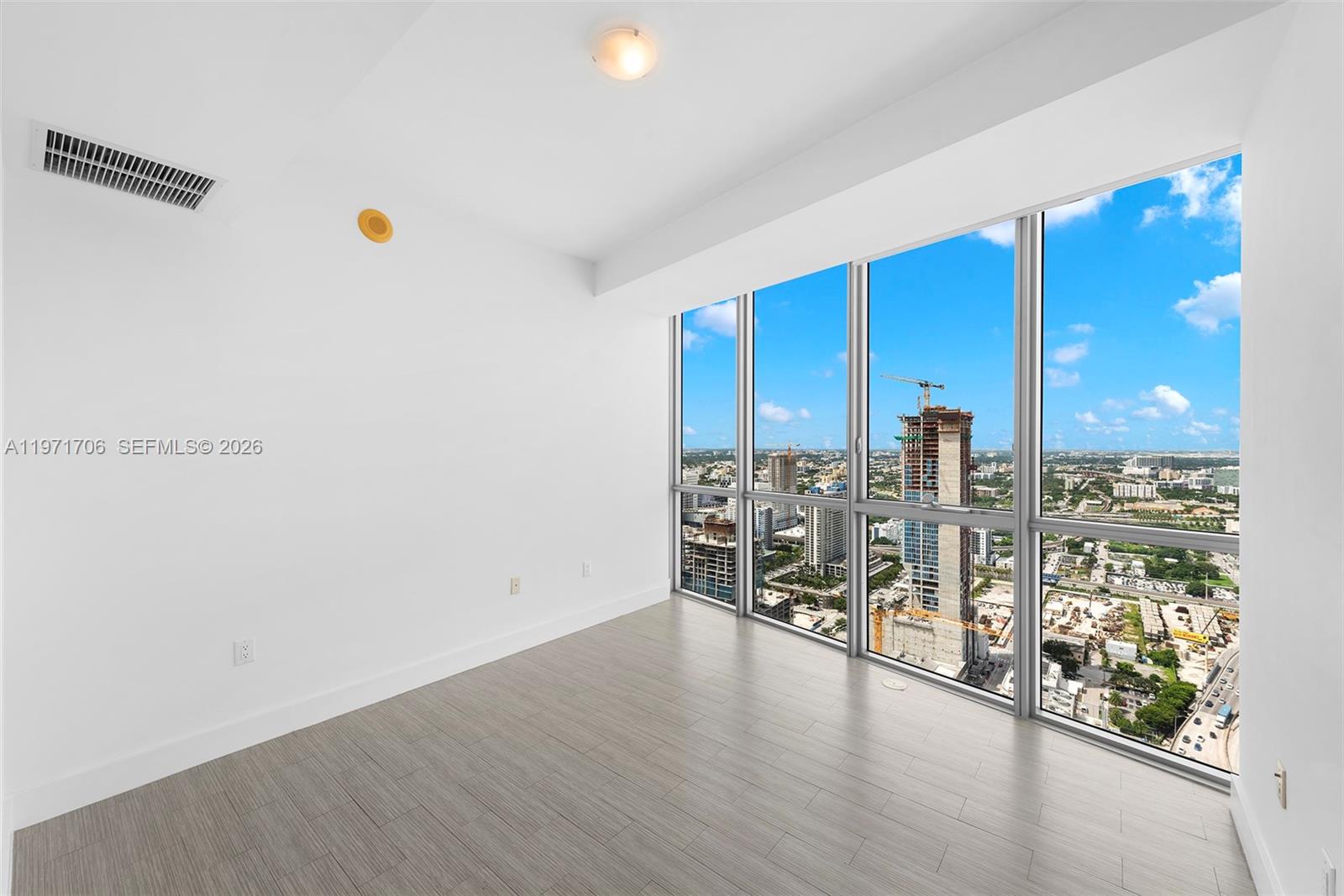 1100 Biscayne Blvd #4405, Miami FL 33132