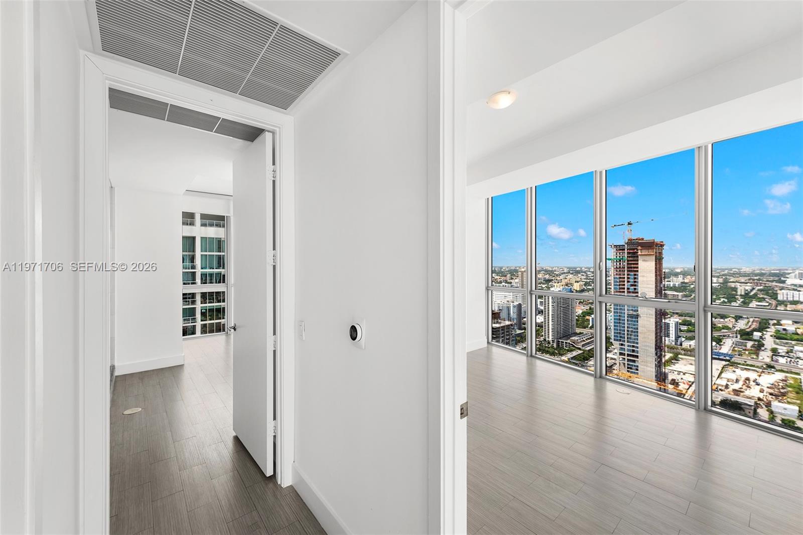 1100 Biscayne Blvd #4405, Miami FL 33132