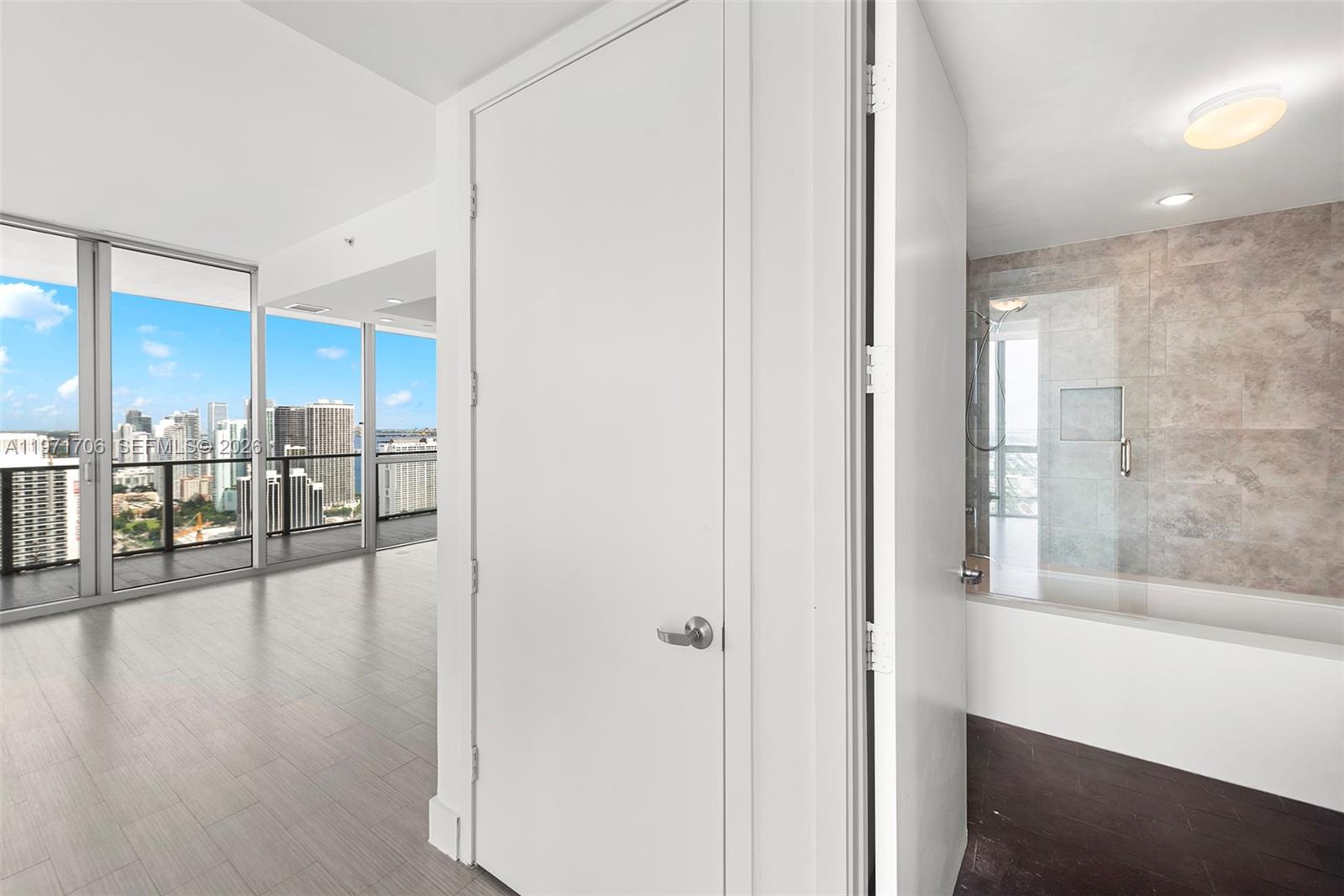 1100 Biscayne Blvd #4405, Miami FL 33132