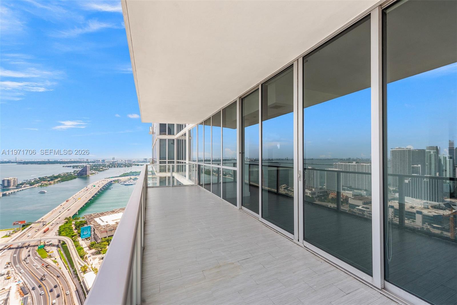 1100 Biscayne Blvd #4405, Miami FL 33132