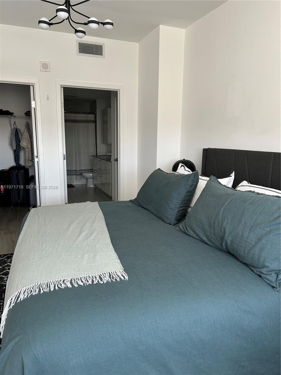 999 SW 1st Ave #2114, Miami FL 33130