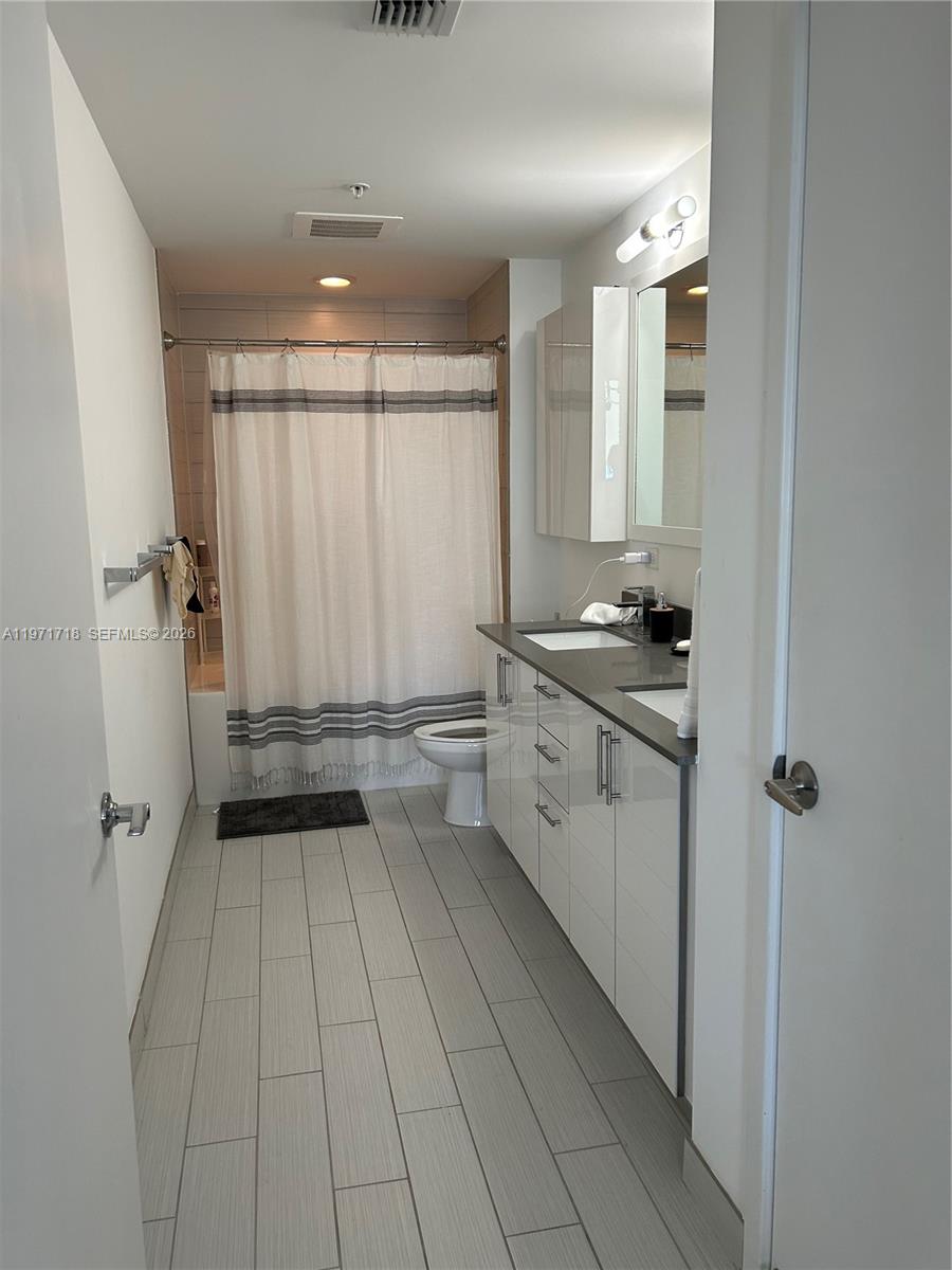 999 SW 1st Ave #2114, Miami FL 33130