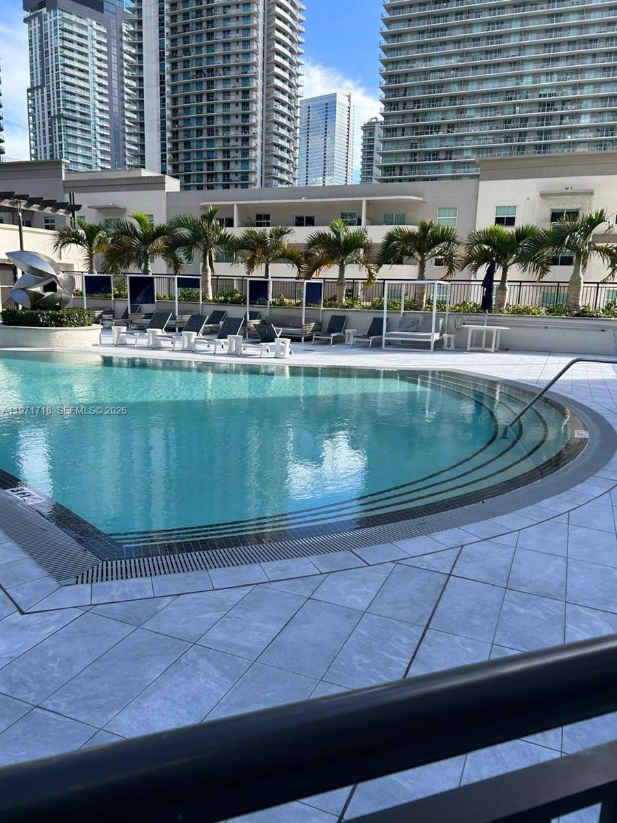999 SW 1st Ave #2114, Miami FL 33130