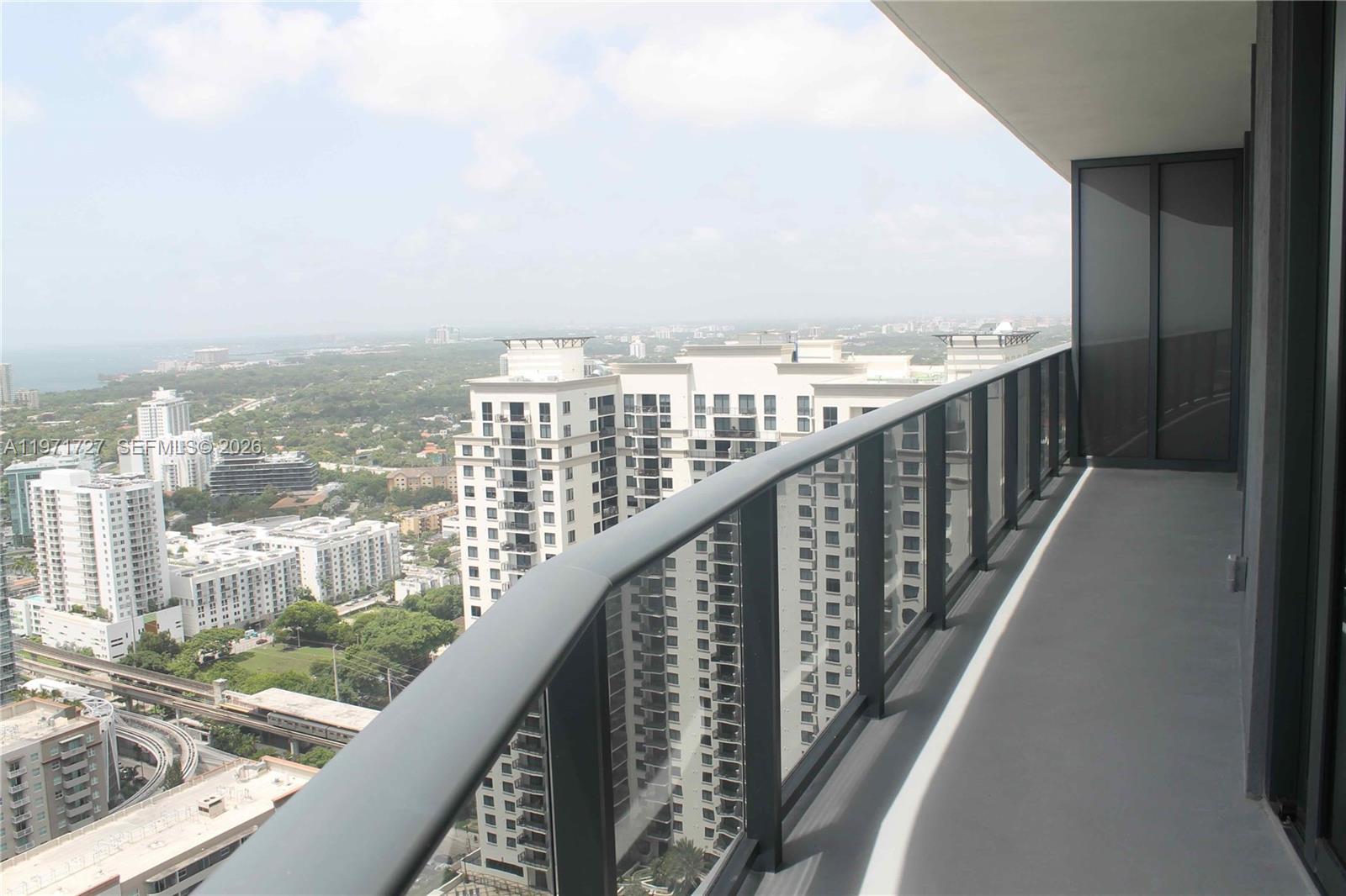 45 SW 9th St #3703, Miami FL 33130