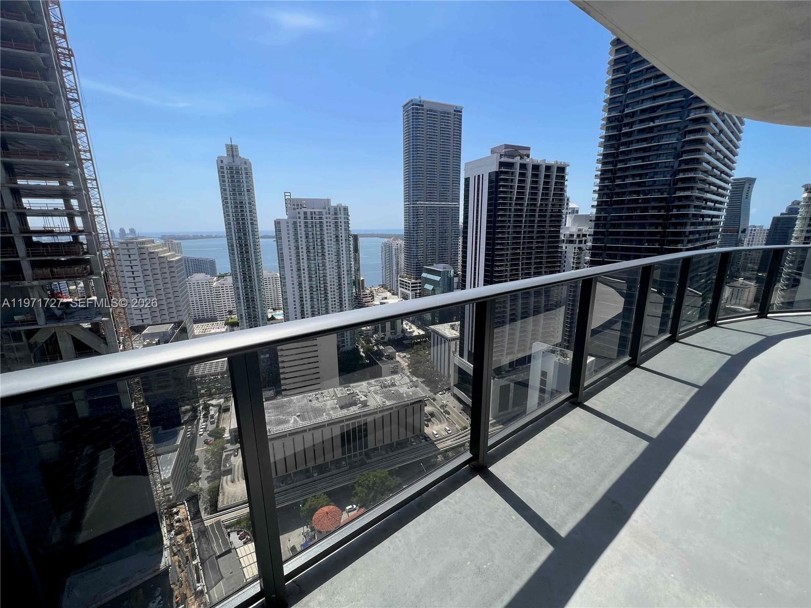45 SW 9th St #3703, Miami FL 33130