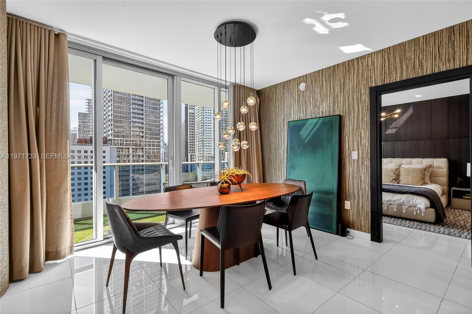 200 Biscayne Boulevard Way #1108, Miami FL 33131