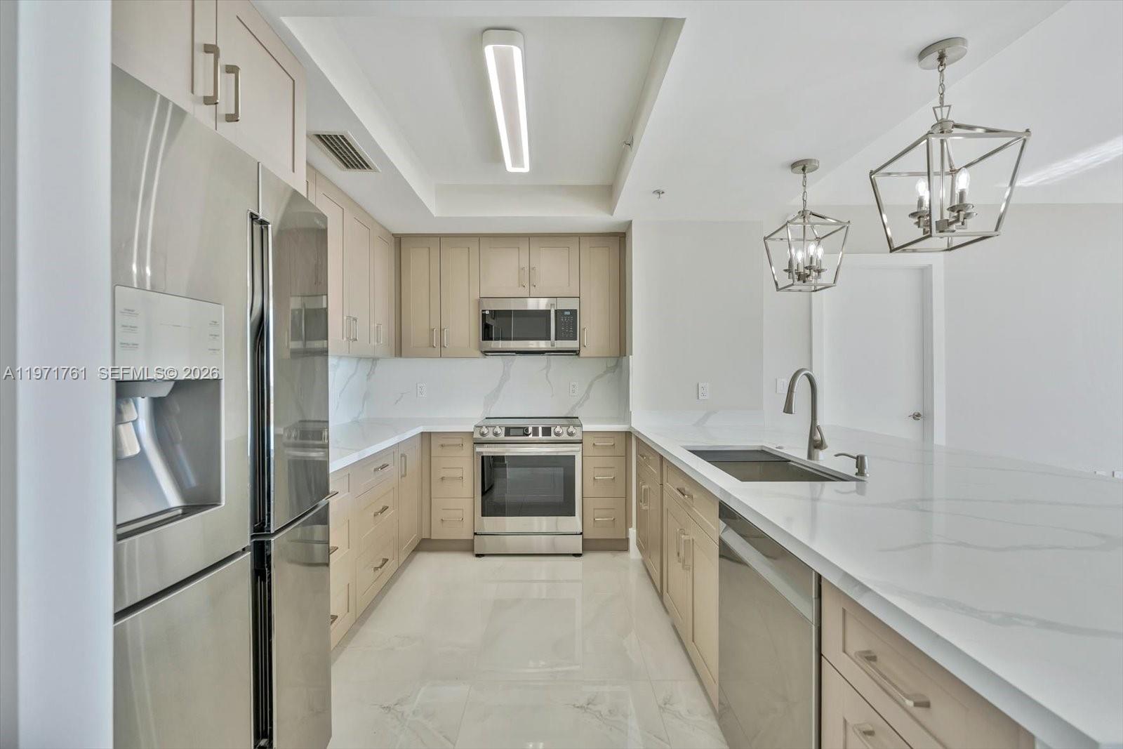 3400 SW 27th Ave #602, Miami FL 33133
