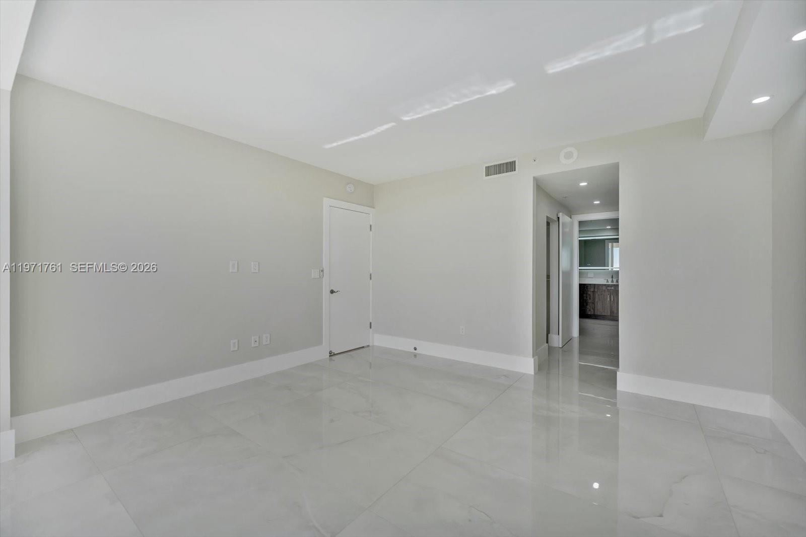 3400 SW 27th Ave #602, Miami FL 33133