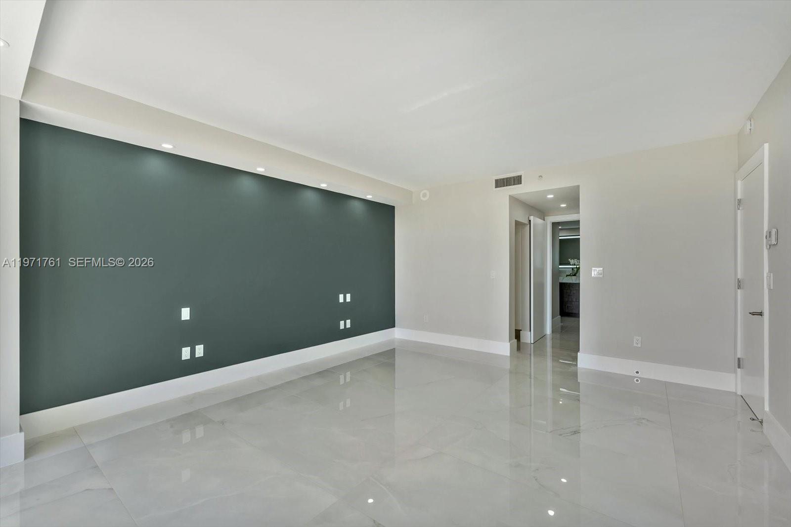 3400 SW 27th Ave #602, Miami FL 33133