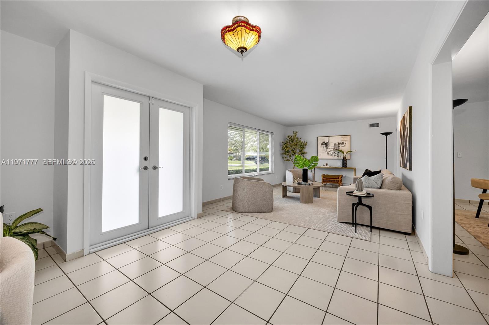 5680 SW 86th St, Miami FL 33143