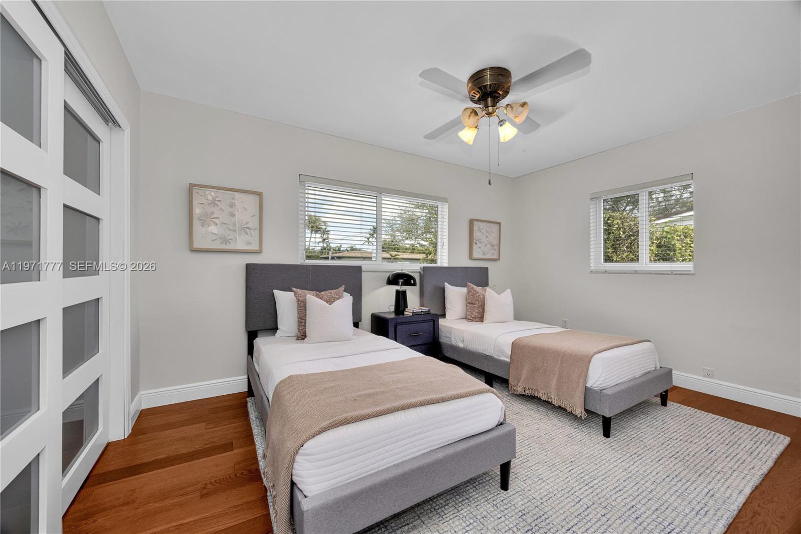 5680 SW 86th St, Miami FL 33143