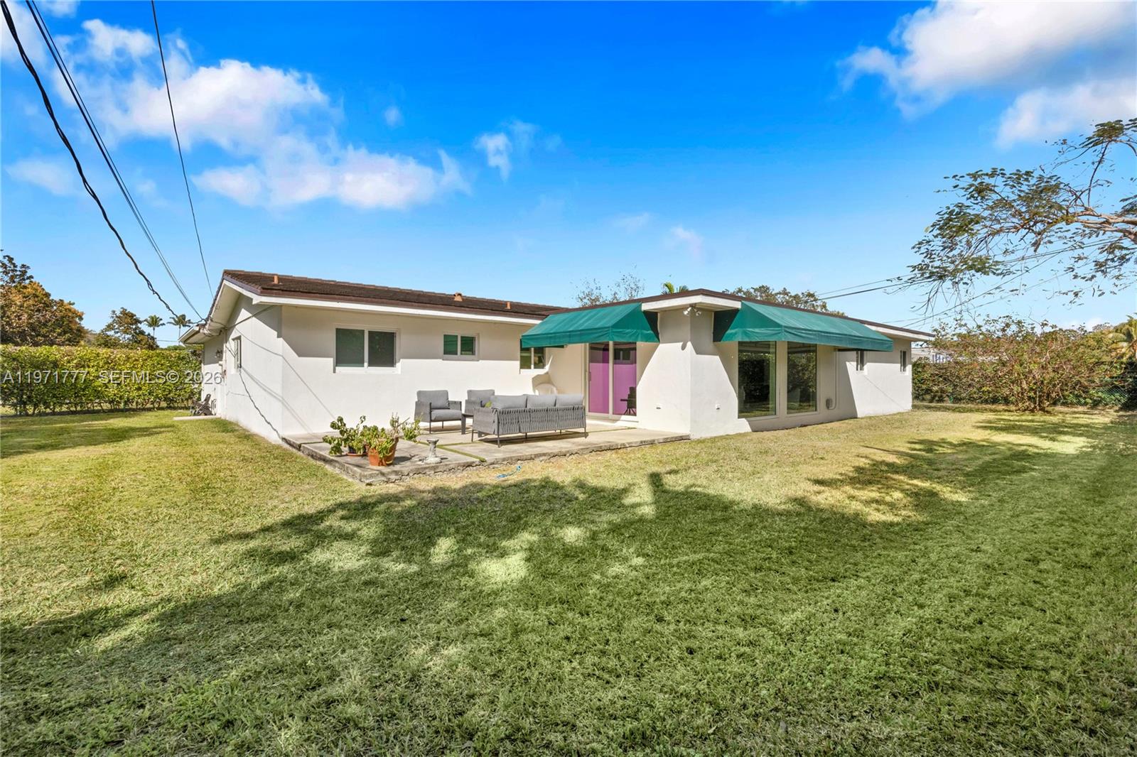 5680 SW 86th St, Miami FL 33143