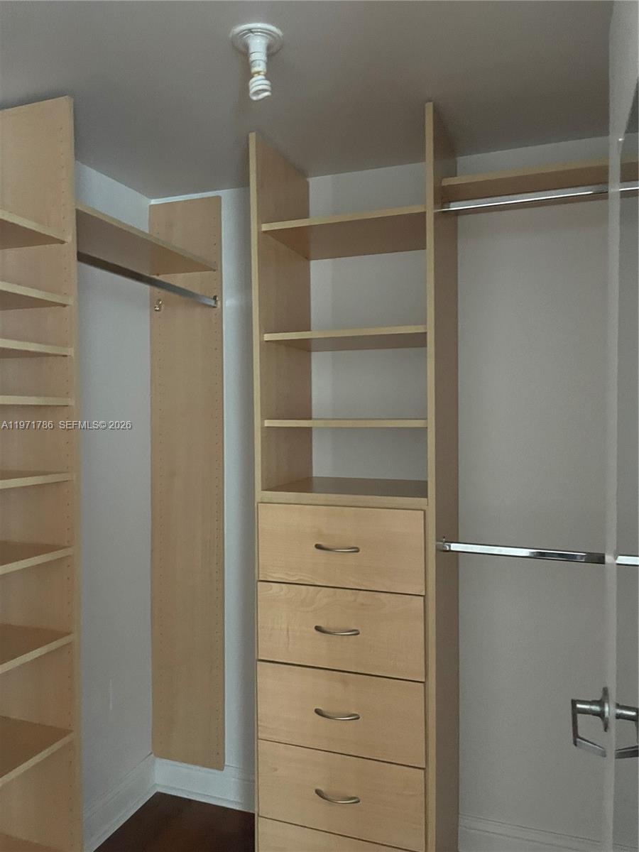 350 S Miami Ave #3108, Miami FL 33130