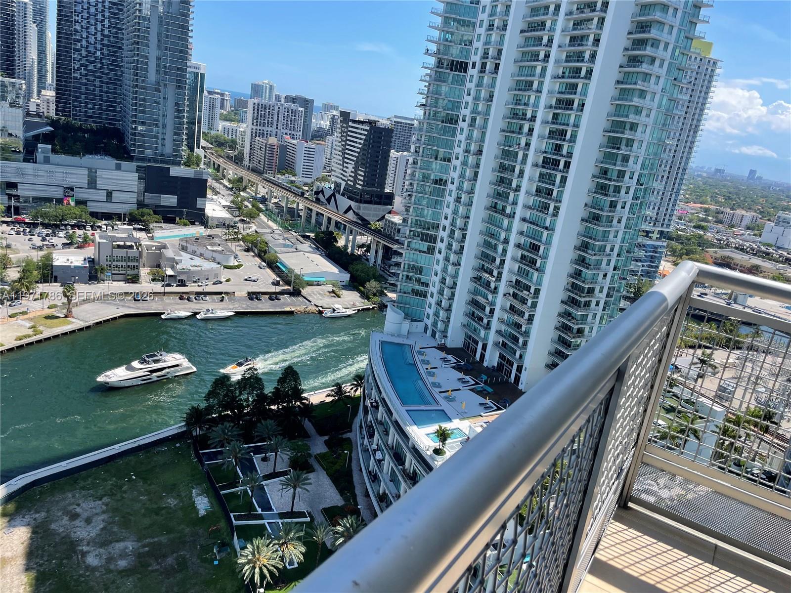 350 S Miami Ave #3108, Miami FL 33130