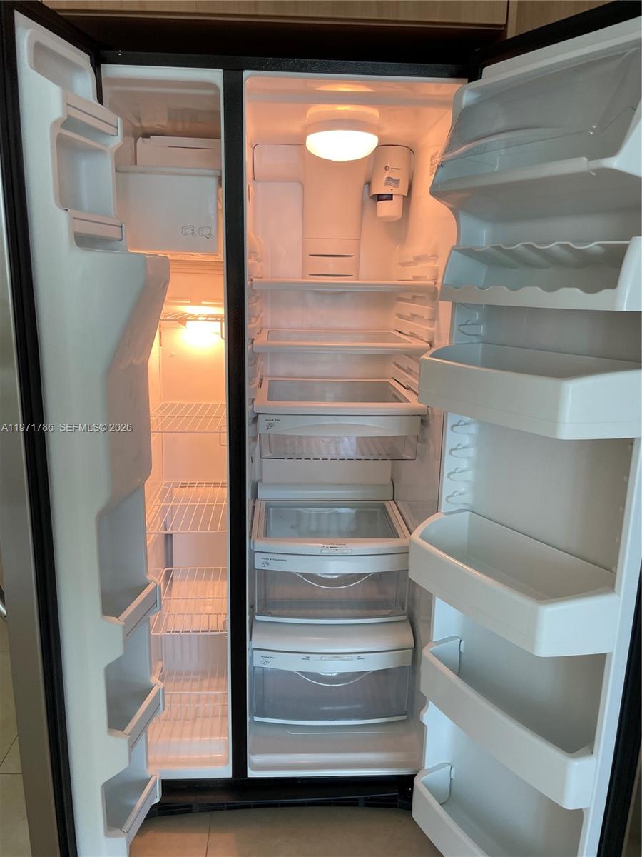 350 S Miami Ave #3108, Miami FL 33130