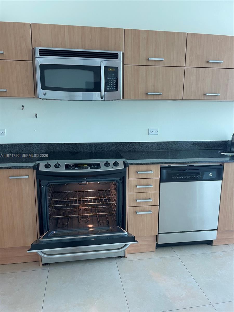 350 S Miami Ave #3108, Miami FL 33130