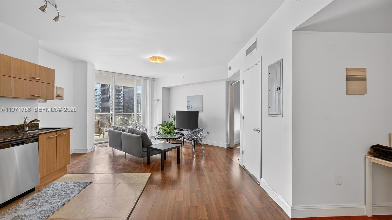 350 S Miami Ave #3108, Miami FL 33130