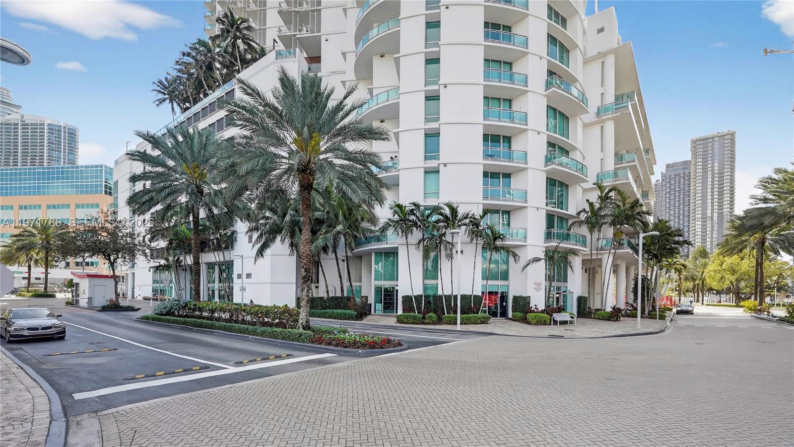 350 S Miami Ave #3108, Miami FL 33130