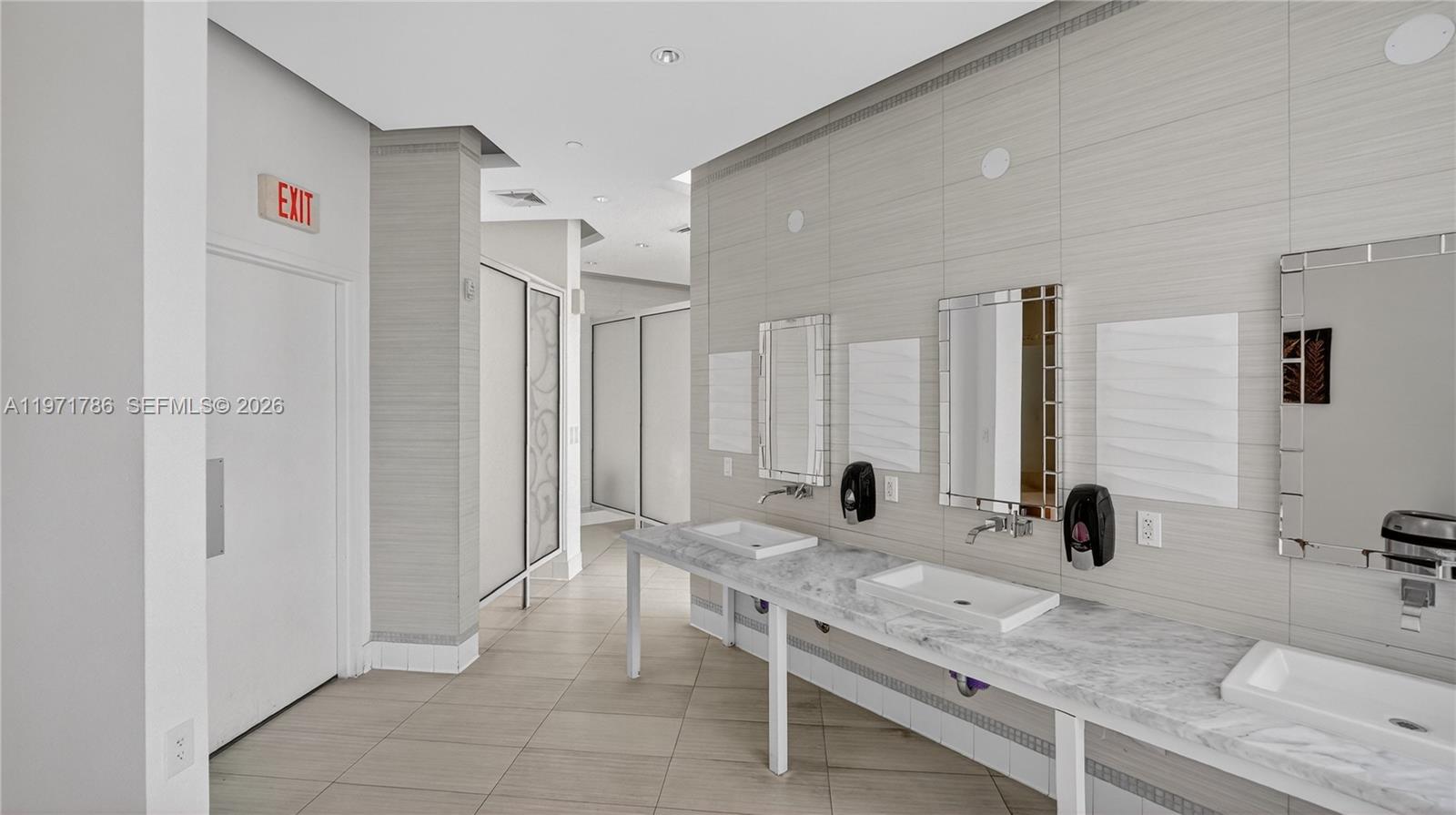 350 S Miami Ave #3108, Miami FL 33130