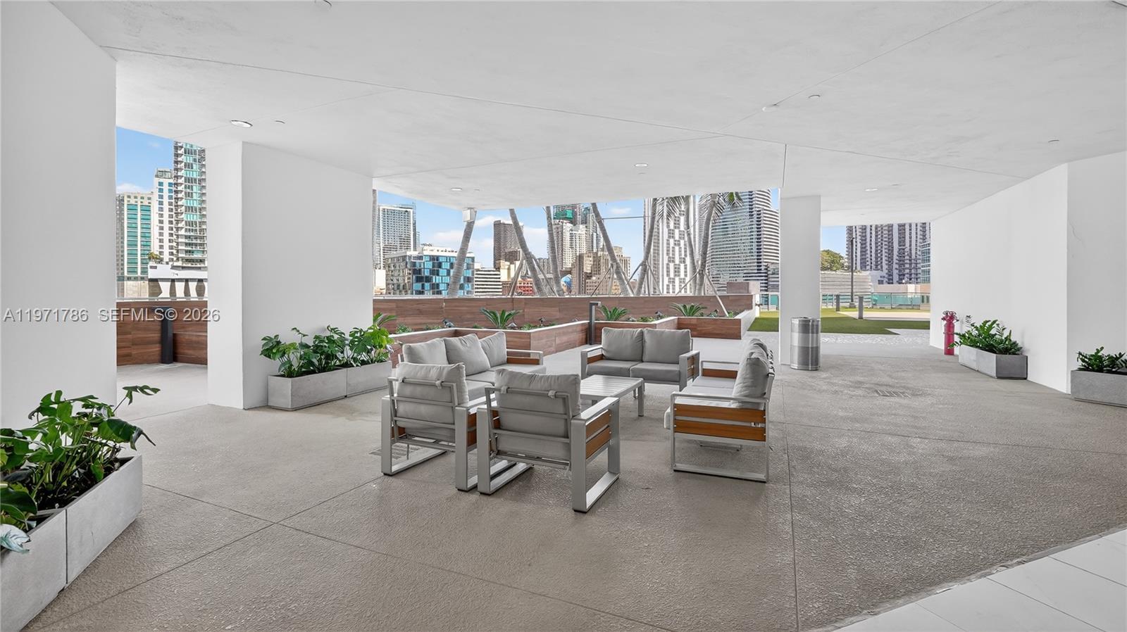 350 S Miami Ave #3108, Miami FL 33130