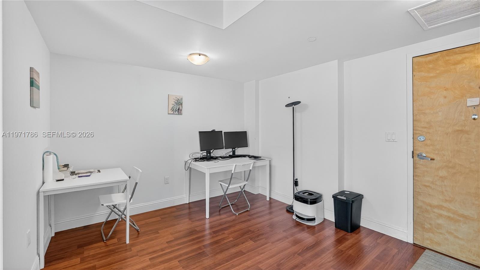 350 S Miami Ave #3108, Miami FL 33130