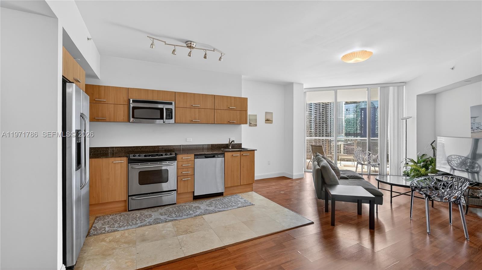 350 S Miami Ave #3108, Miami FL 33130