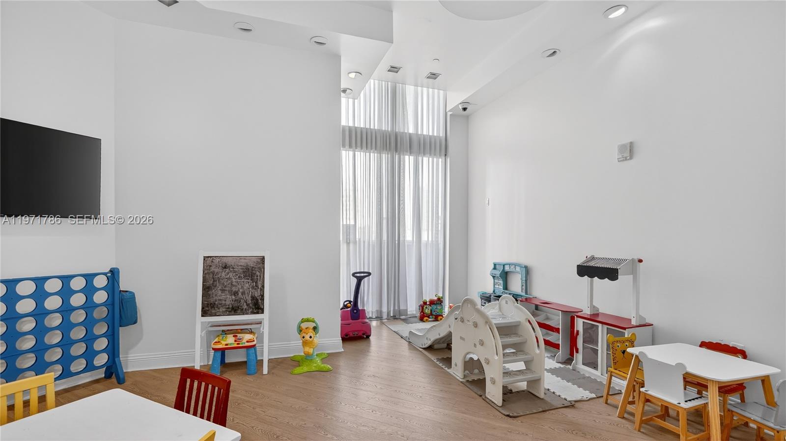 350 S Miami Ave #3108, Miami FL 33130