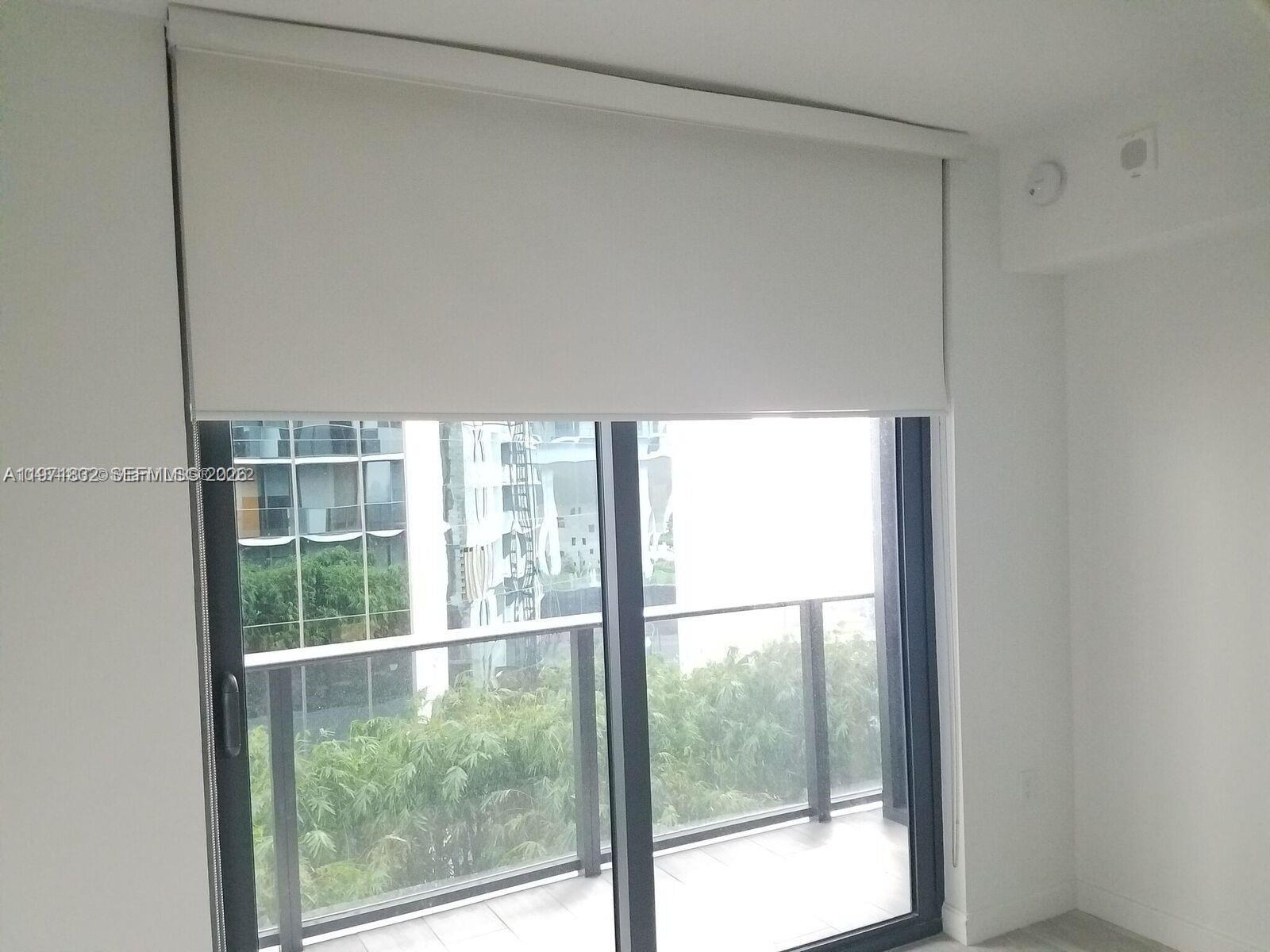 55 SW 9th St #1107, Miami FL 33130