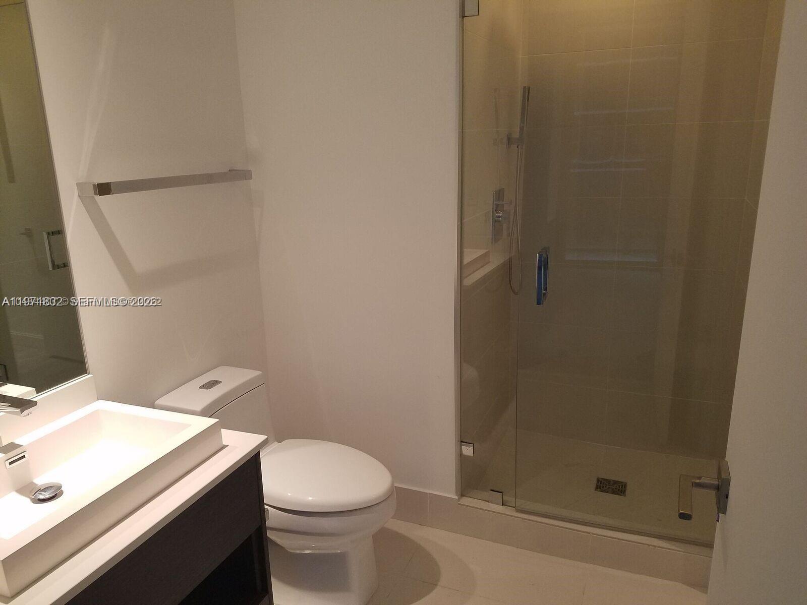55 SW 9th St #1107, Miami FL 33130