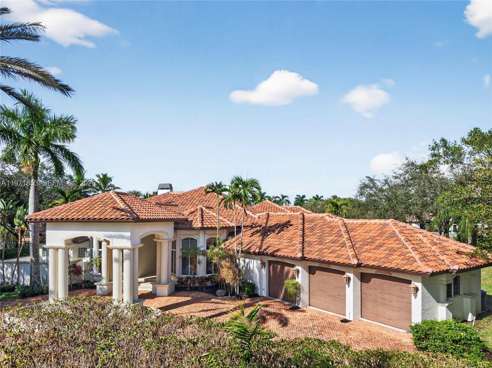 3520 Paddock Rd, Weston FL 33331