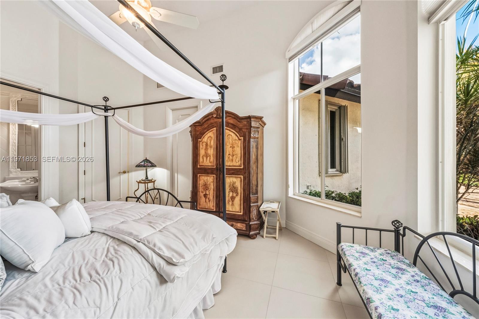 3520 Paddock Rd, Weston FL 33331
