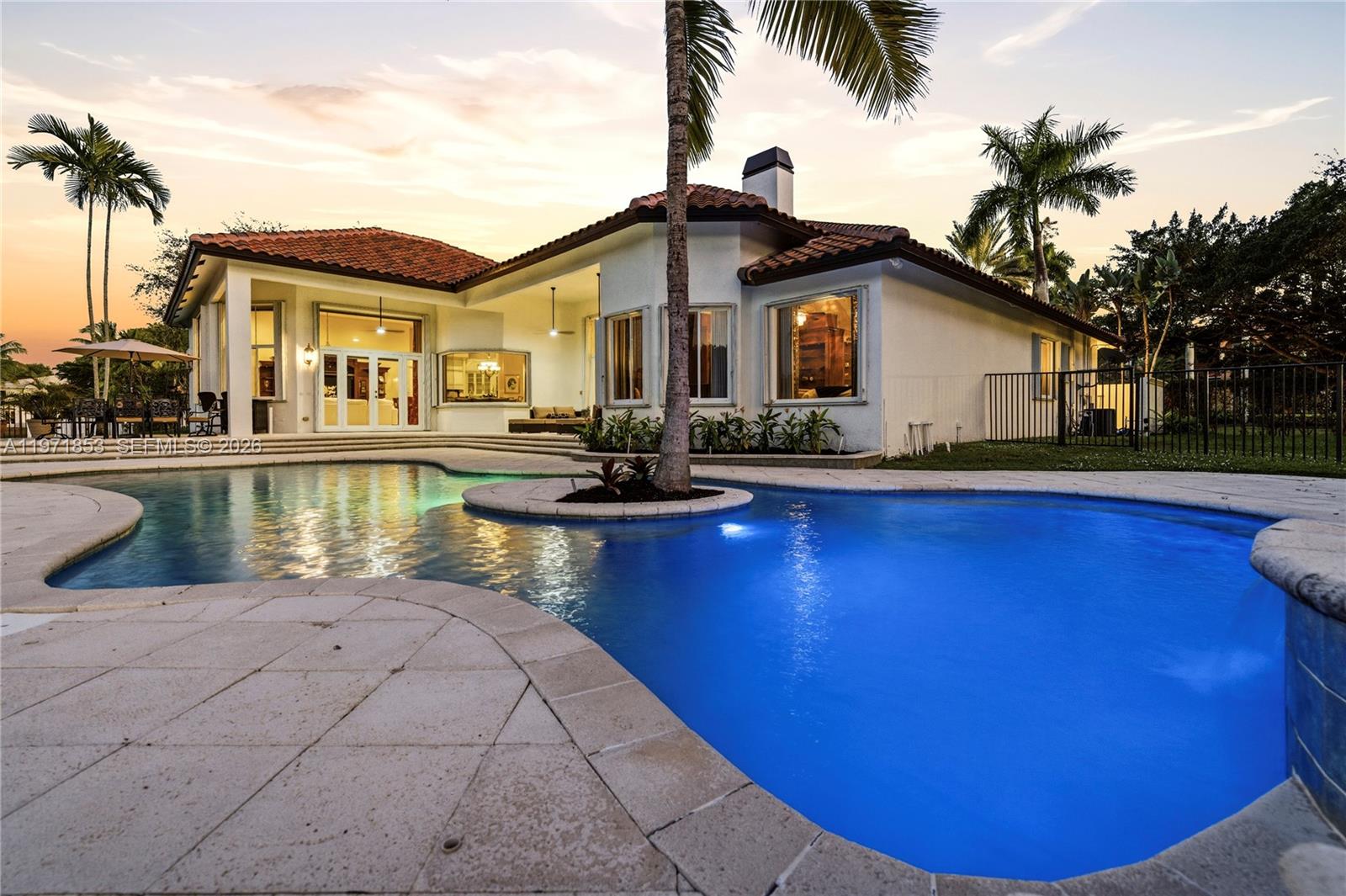 3520 Paddock Rd, Weston FL 33331