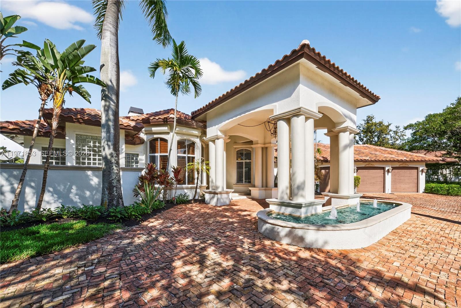3520 Paddock Rd, Weston FL 33331