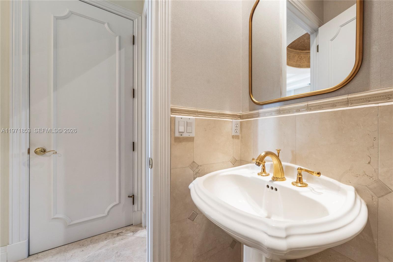 3520 Paddock Rd, Weston FL 33331