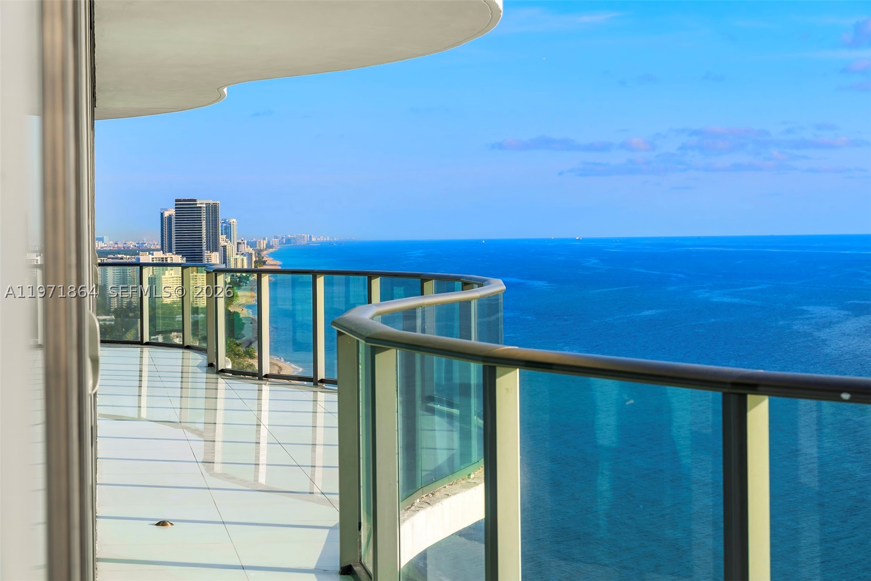 19575 Collins Ave #30, Sunny Isles Beach FL 33160