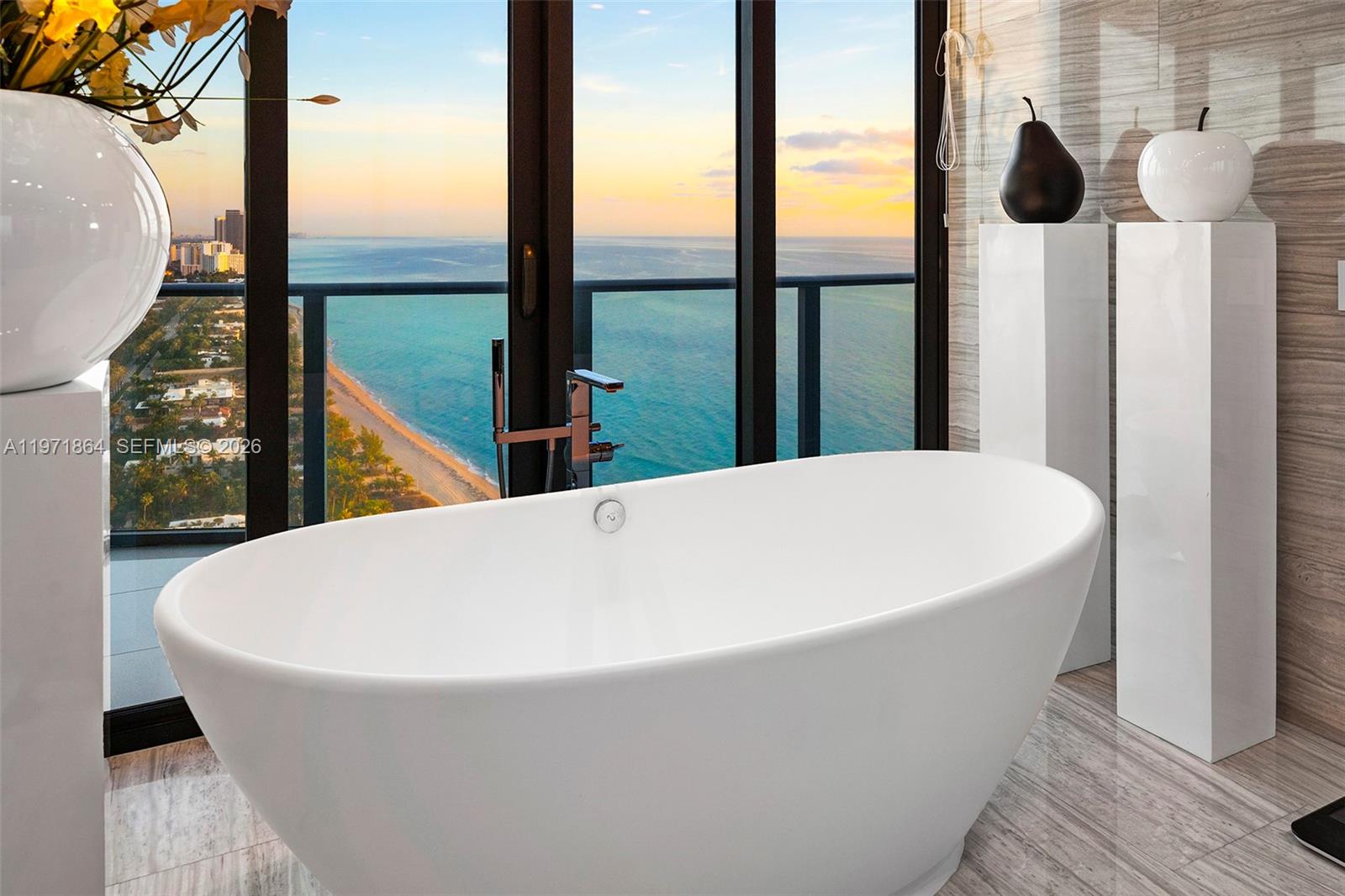 19575 Collins Ave #30, Sunny Isles Beach FL 33160