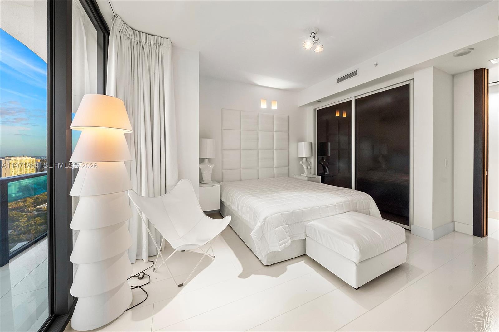 19575 Collins Ave #30, Sunny Isles Beach FL 33160