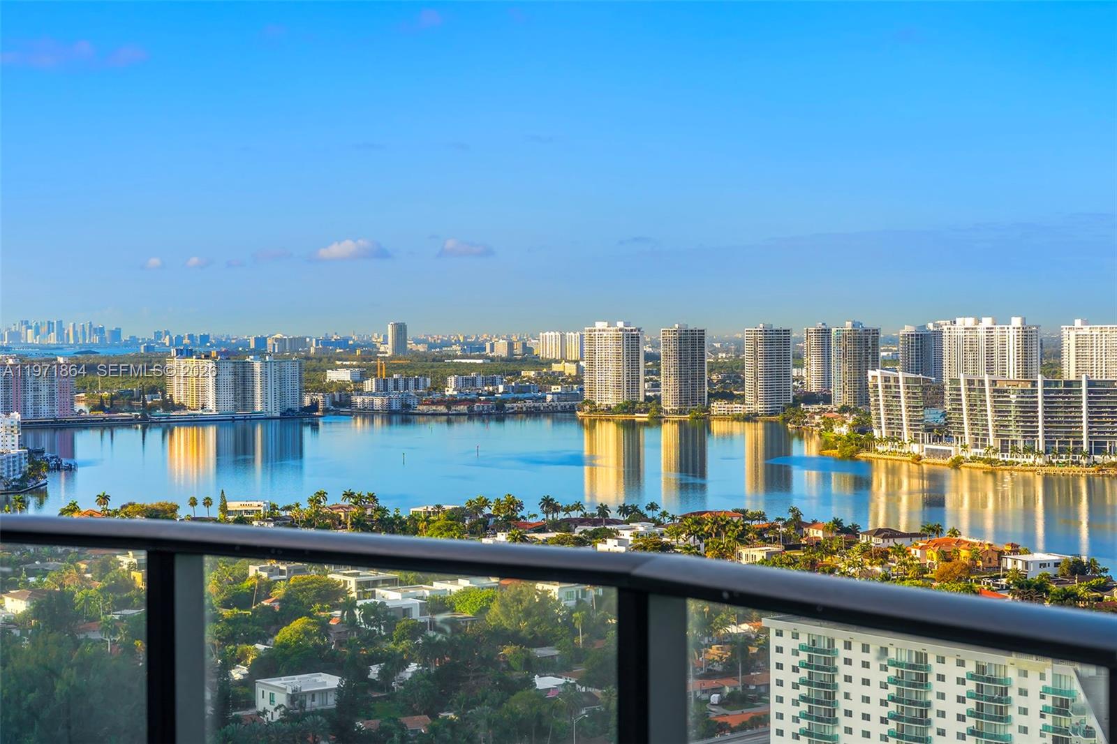 19575 Collins Ave #30, Sunny Isles Beach FL 33160