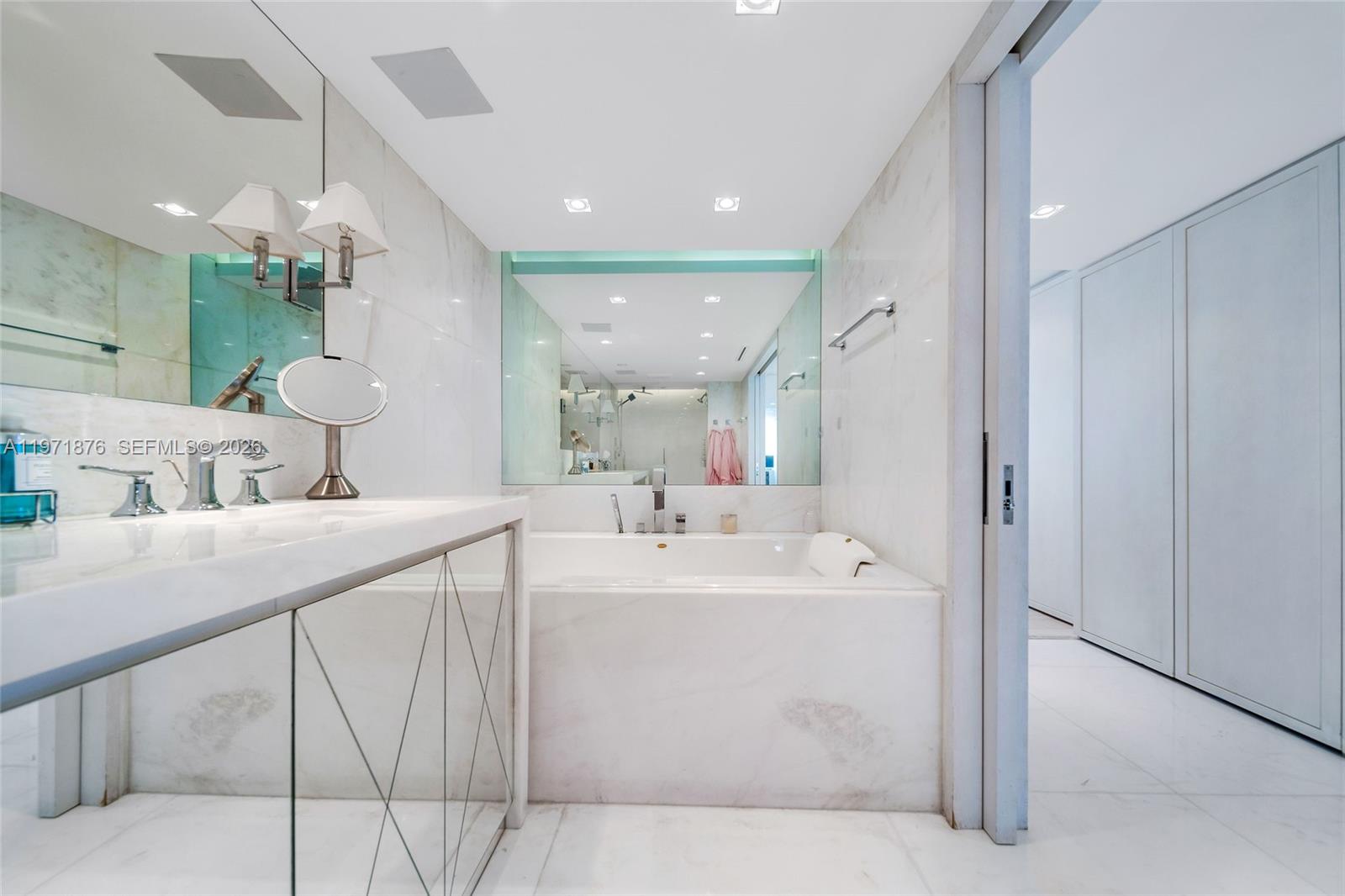 11 Island Ave #1511, Miami Beach FL 33139