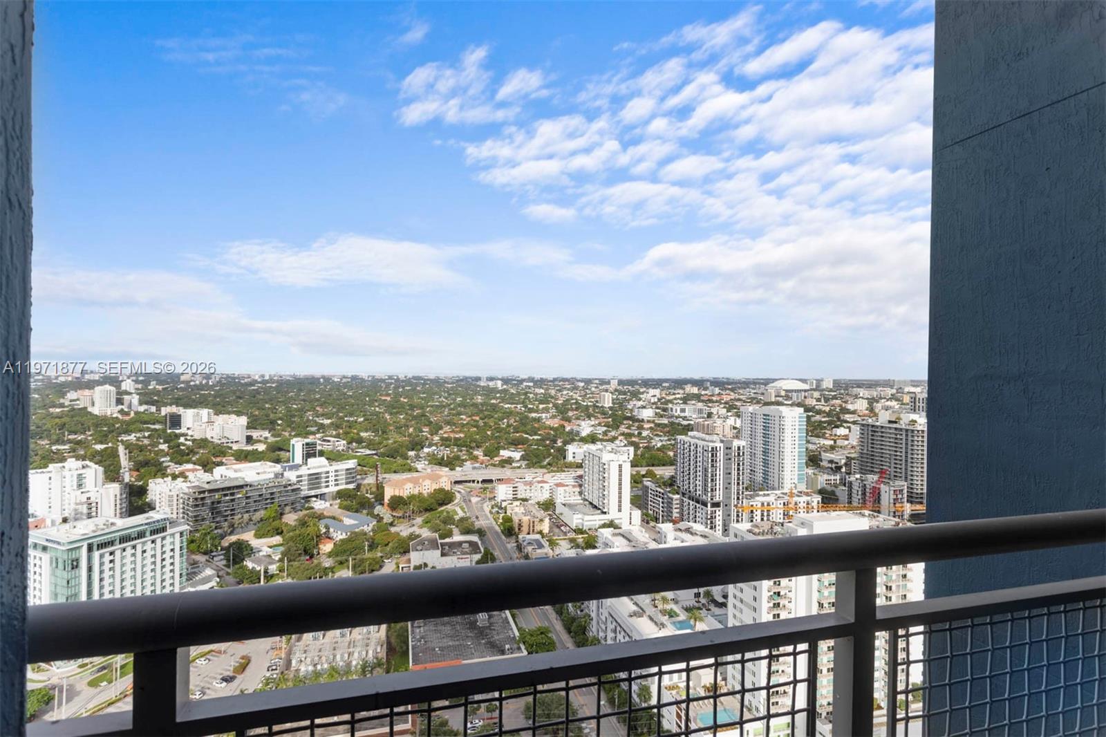 60 SW 13th St #3213, Miami FL 33130