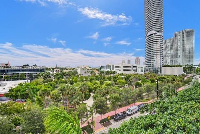 650 West Ave #1401, Miami Beach FL 33139