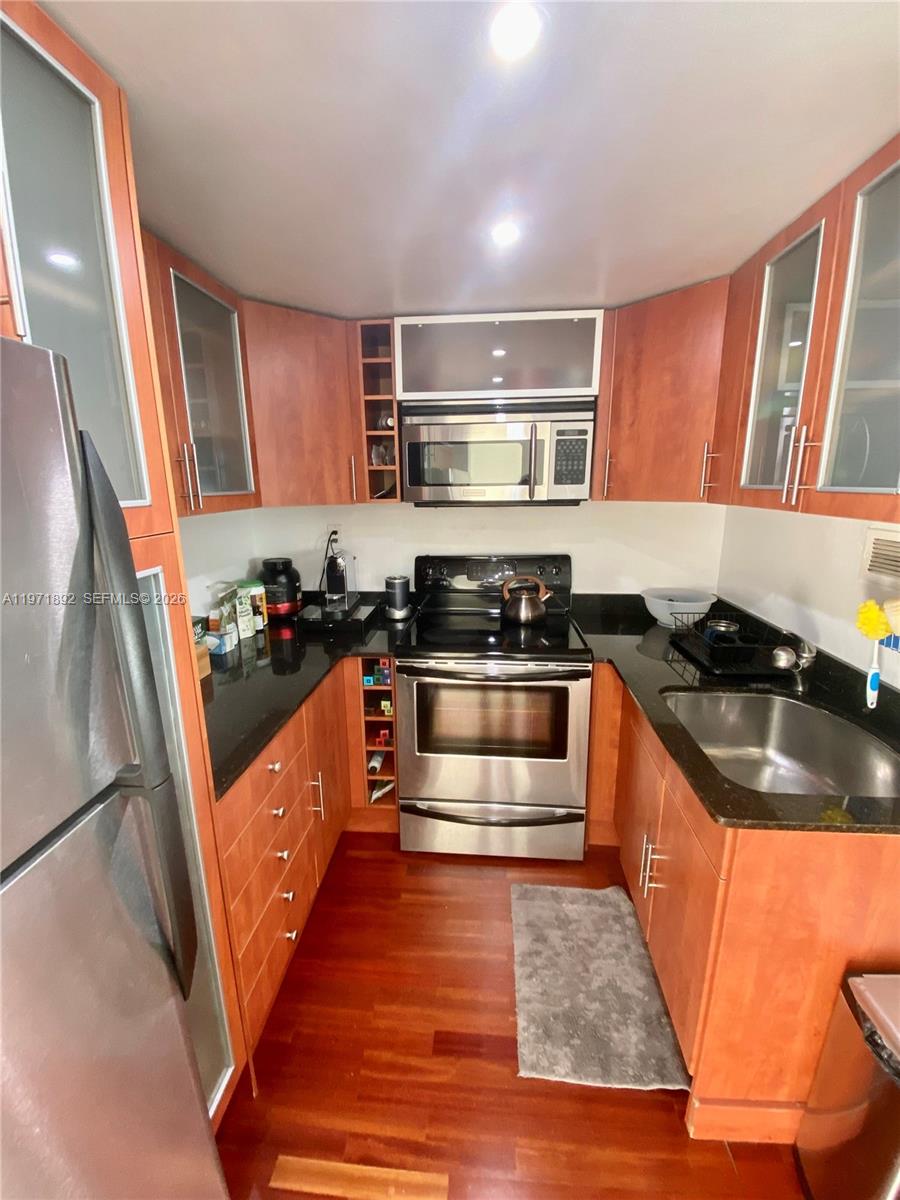 1000 West Ave #914, Miami Beach FL 33139