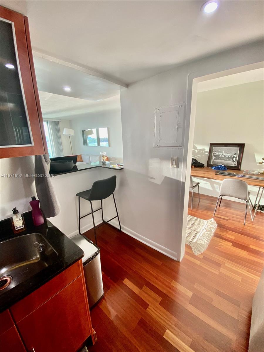 1000 West Ave #914, Miami Beach FL 33139