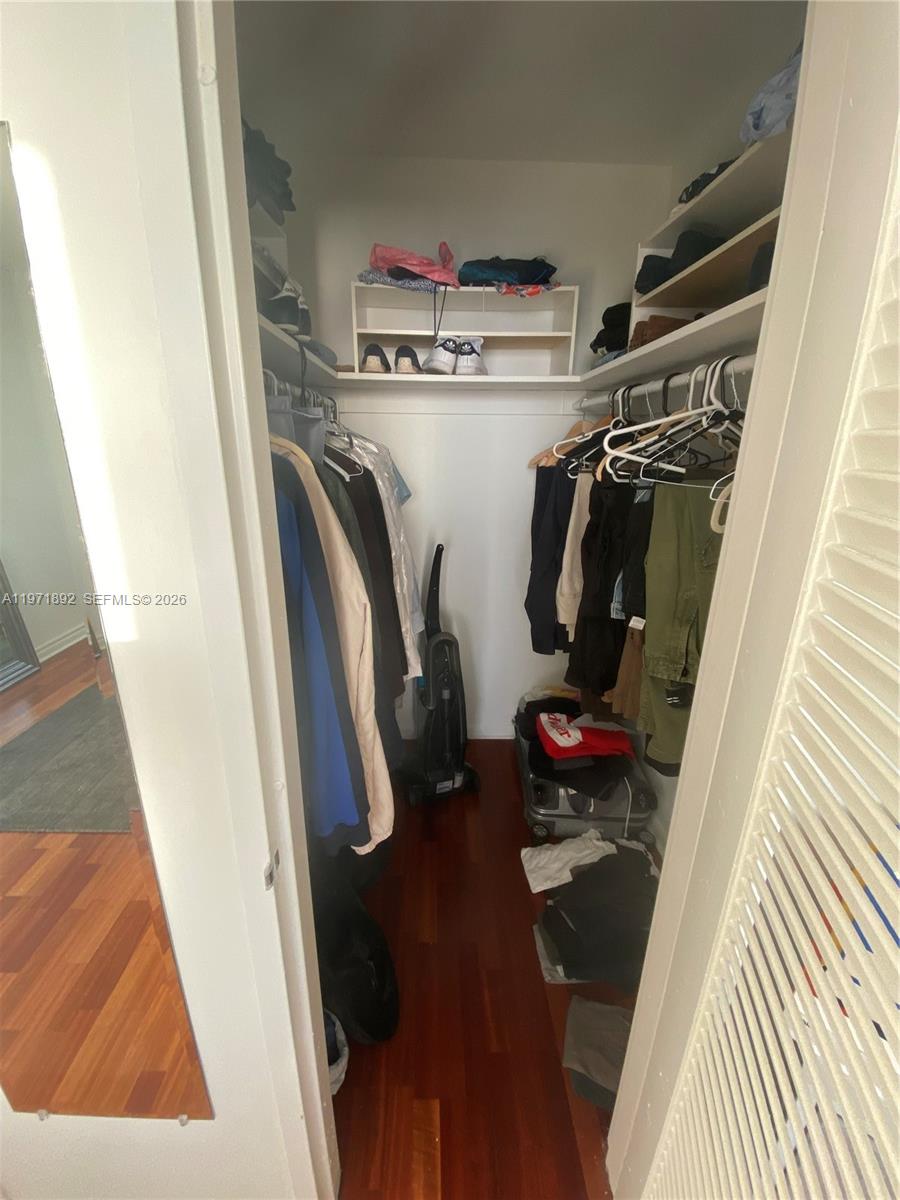 1000 West Ave #914, Miami Beach FL 33139