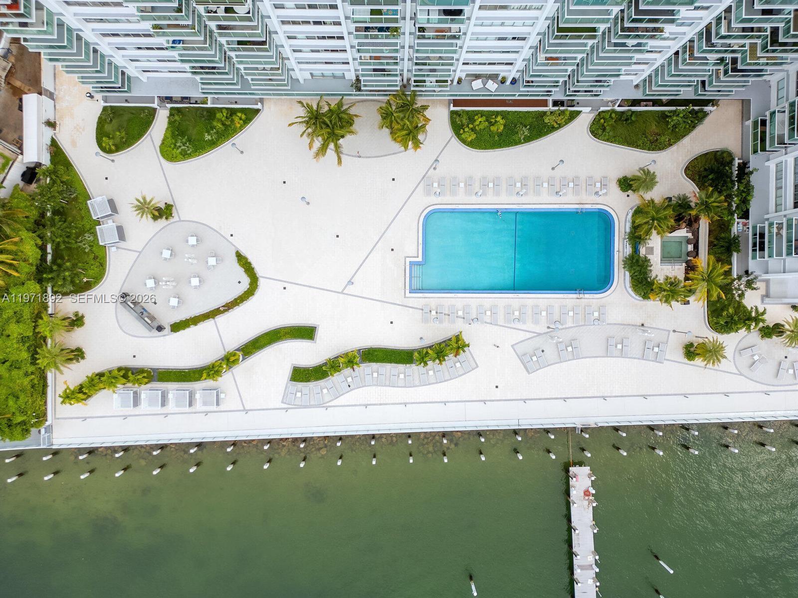 1000 West Ave #914, Miami Beach FL 33139