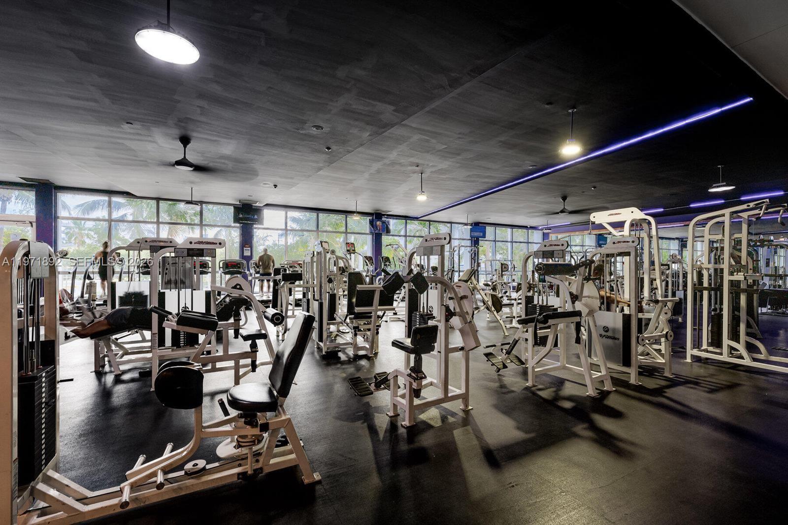 1000 West Ave #914, Miami Beach FL 33139